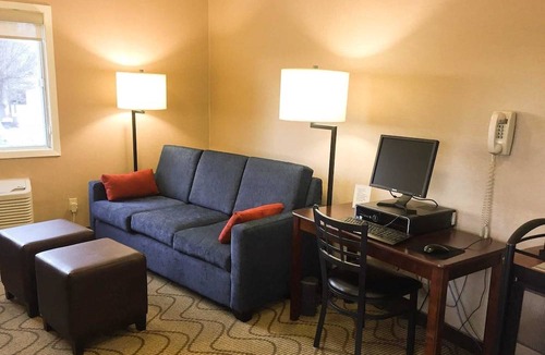 Hastings Hotel | Comfort Inn