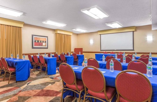 Roswell Hotel | Comfort Inn