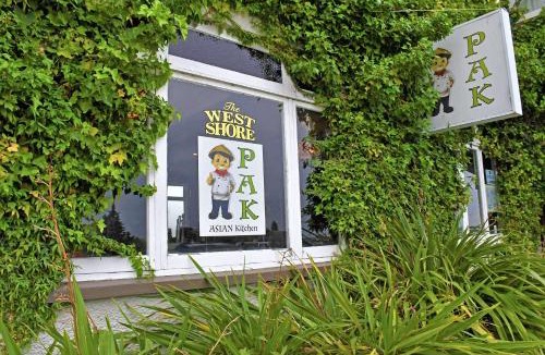 Westshore Hotel | Comfort Inn Westshore Beach