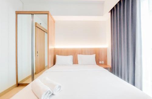 Pondok Aren Apartment | Comfort Living 1BR without Living Room at Bintaro Embarcadero Apartment By Travelio