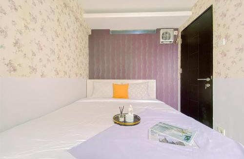 Kebagusan Apartment | Comfort Living 2BR Apartment at Kebagusan City By Travelio