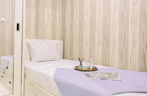 Kebagusan Apartment | Comfort Living 2BR Apartment at Kebagusan City By Travelio