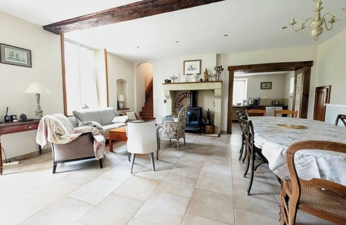 Bazoches-sur-Hoene House | Comfort & nature: calm and friendly