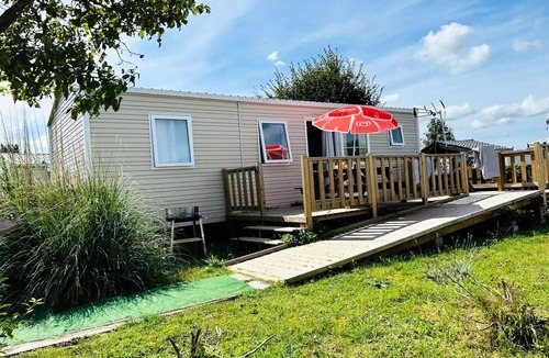 Clairmarais House | Comfort Plus 2-Bedroom Mobile Home for Guests with Limited Mobility - Between 30 and 35 m² - 5 years old - Sleeps 4