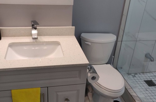 Halton Regional Municipality House | Comfort & Quiet Private Basement Unit
