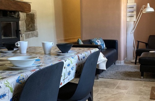Revest-du-Bion Cottage | Comfort & silence in the heart of Provence nature.