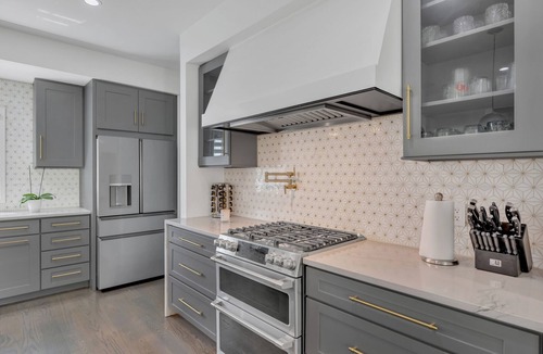 Bellevue House | Comfort & Space for Longer Stays