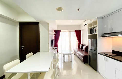 Jatinegara Apartment | Comfort Stay And Homey 2Br Apartment At H Residence