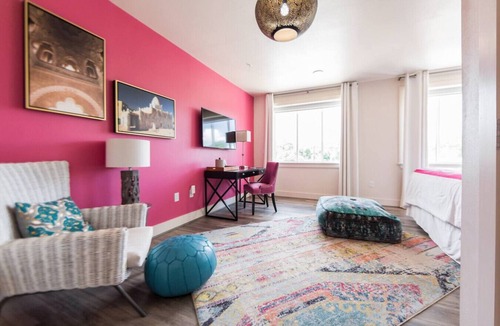 Kessler Bed & Breakfast | Comfort Studio,1 King Bed 207