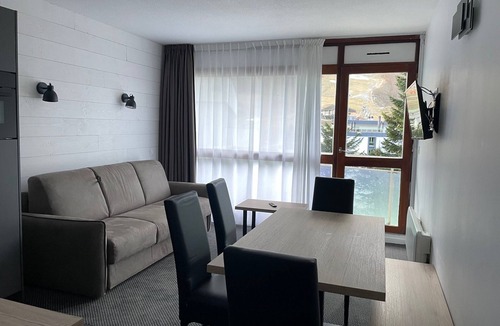 Eaux-Bonnes Apartment | Comfort studio Gourette 6 pers, pets allowed, near slopes
