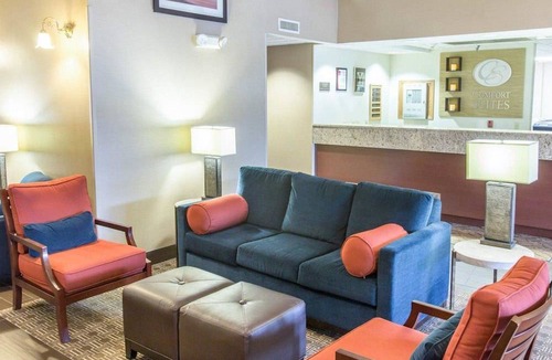 Marquette Hotel | Comfort Suites