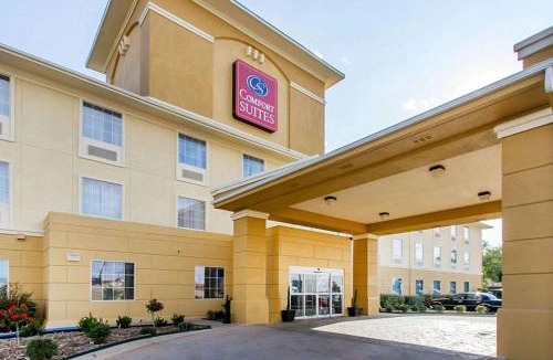 Abilene Hotel | Comfort Suites Abilene Central