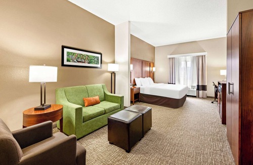Abingdon Hotel | Comfort Suites Abingdon I-81