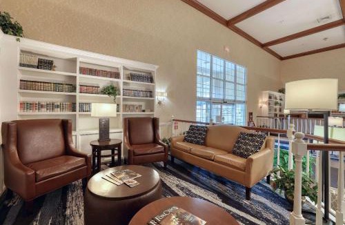 Appleton Hotel | Comfort Suites Appleton Airport