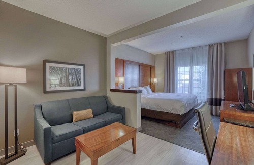 Appleton Hotel | Comfort Suites Appleton Airport