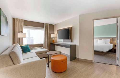 Tucson Hotel | Comfort Suites At Tucson Mall