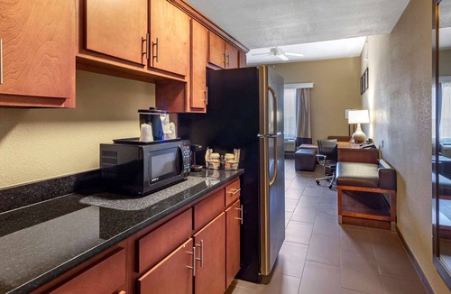 Batesville Hotel | Comfort Suites Batesville