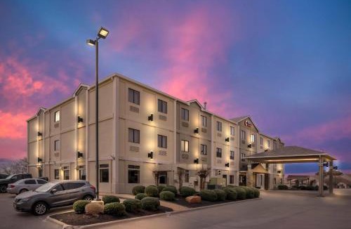 Brenham Hotel | Comfort Suites Brenham