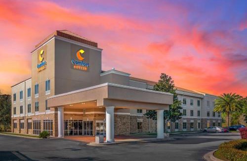 Brunswick Hotel | Comfort Suites Brunswick