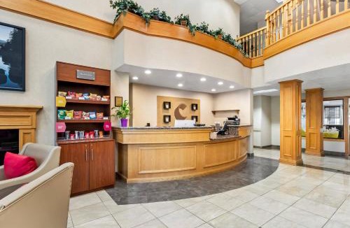 Oatfield Hotel | Comfort Suites Clackamas