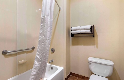 Clovis Hotel | Comfort Suites Clovis North