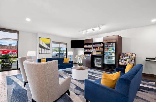 Cullman Hotel | Comfort Suites Cullman I-65 Exit 310