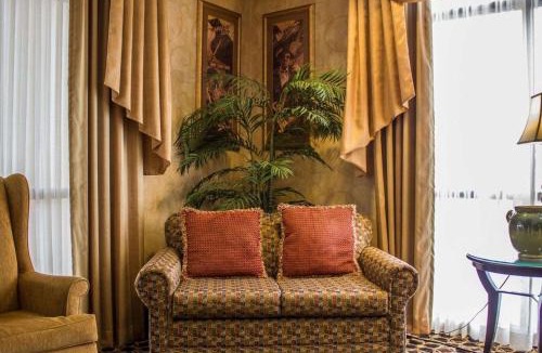 Edinboro Hotel | Comfort Suites Edinboro
