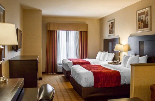 Edinboro Hotel | Comfort Suites Edinboro