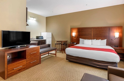 Eugene Hotel | Comfort Suites Eugene University