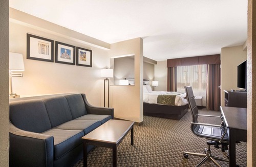 Forsyth Hotel | Comfort Suites Forsyth near I-75