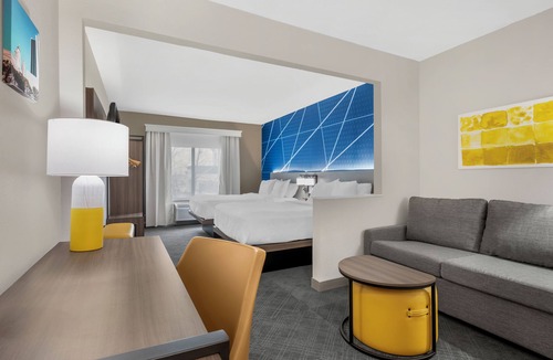 Fort Wayne Hotel | Comfort Suites Fort Wayne North