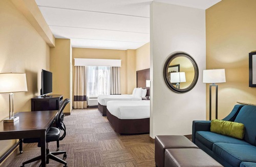 Frisco Hotel | Comfort Suites Frisco