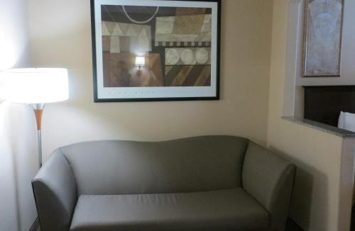 Georgetown Hotel | Comfort Suites Georgetown