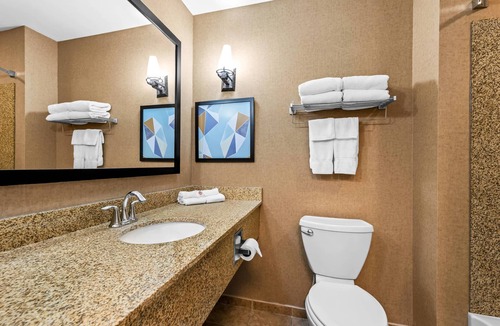 Gothenburg Hotel | Comfort Suites Gothenburg South