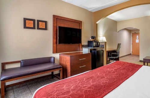 Hagerstown Hotel | Comfort Suites Hagerstown Southeast