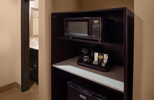 Barker Hotel | Comfort Suites Houston West at Clay Road