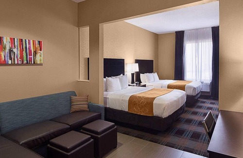 Barker Hotel | Comfort Suites Houston West at Clay Road