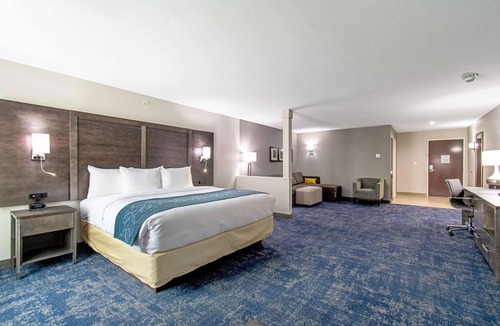 Humble Hotel | Comfort Suites Humble Houston IAH