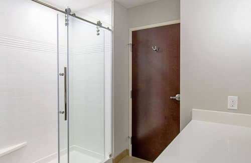 Humble Hotel | Comfort Suites Humble Houston IAH