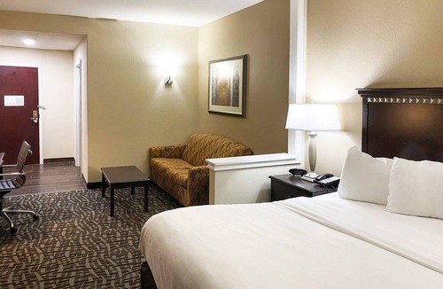 Kingsland Hotel | Comfort Suites Kings Bay Naval Base Area