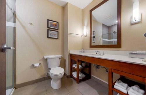 La Vista Hotel | Comfort Suites La Vista - Omaha