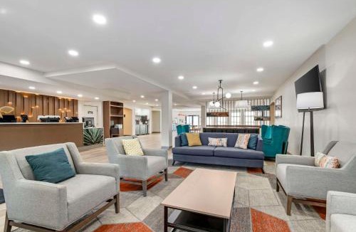Bonanza Hotel | Comfort Suites Laredo - Nuevo Laredo