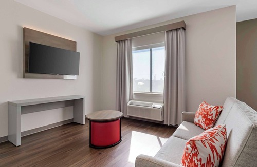 Bonanza Hotel | Comfort Suites Laredo - Nuevo Laredo