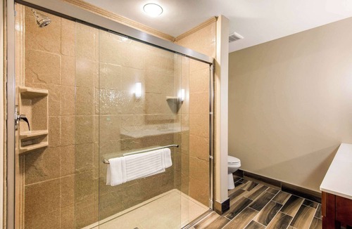 Liberal Hotel | Comfort Suites Liberal North