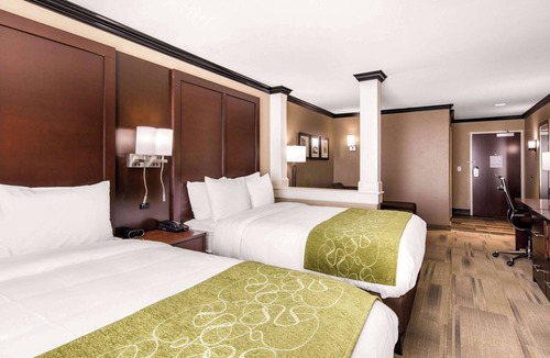 Liberal Hotel | Comfort Suites Liberal North