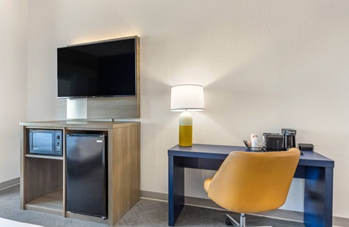 Nacogdoches Hotel | Comfort Suites Nacogdoches