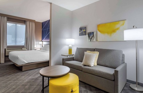 Shamard Heights Hotel | Comfort Suites Natchitoches