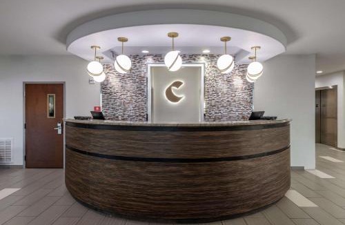 Shamard Heights Hotel | Comfort Suites Natchitoches
