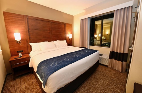 Newnan Hotel | Comfort Suites Newnan