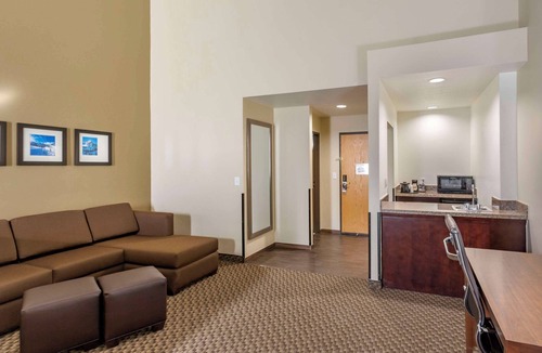 Ogden Hotel | Comfort Suites Ogden Conference Center